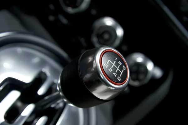 Авто на МКПП